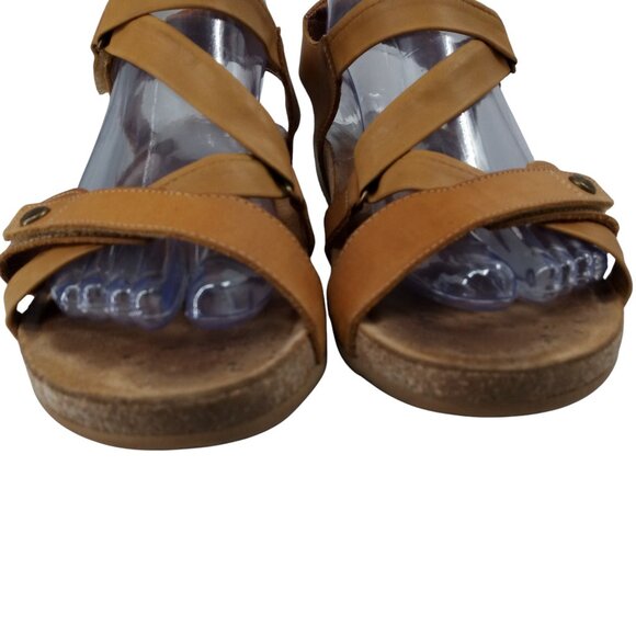 Taos Universal Beige Leather Comfort Wedge Sandals Size 40 US 9-9.5 Adjustable - Picture 3 of 15